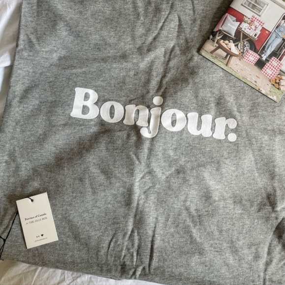 Province of Canada Pillow Case from Fall Jilly Box - Picture 1 of 2